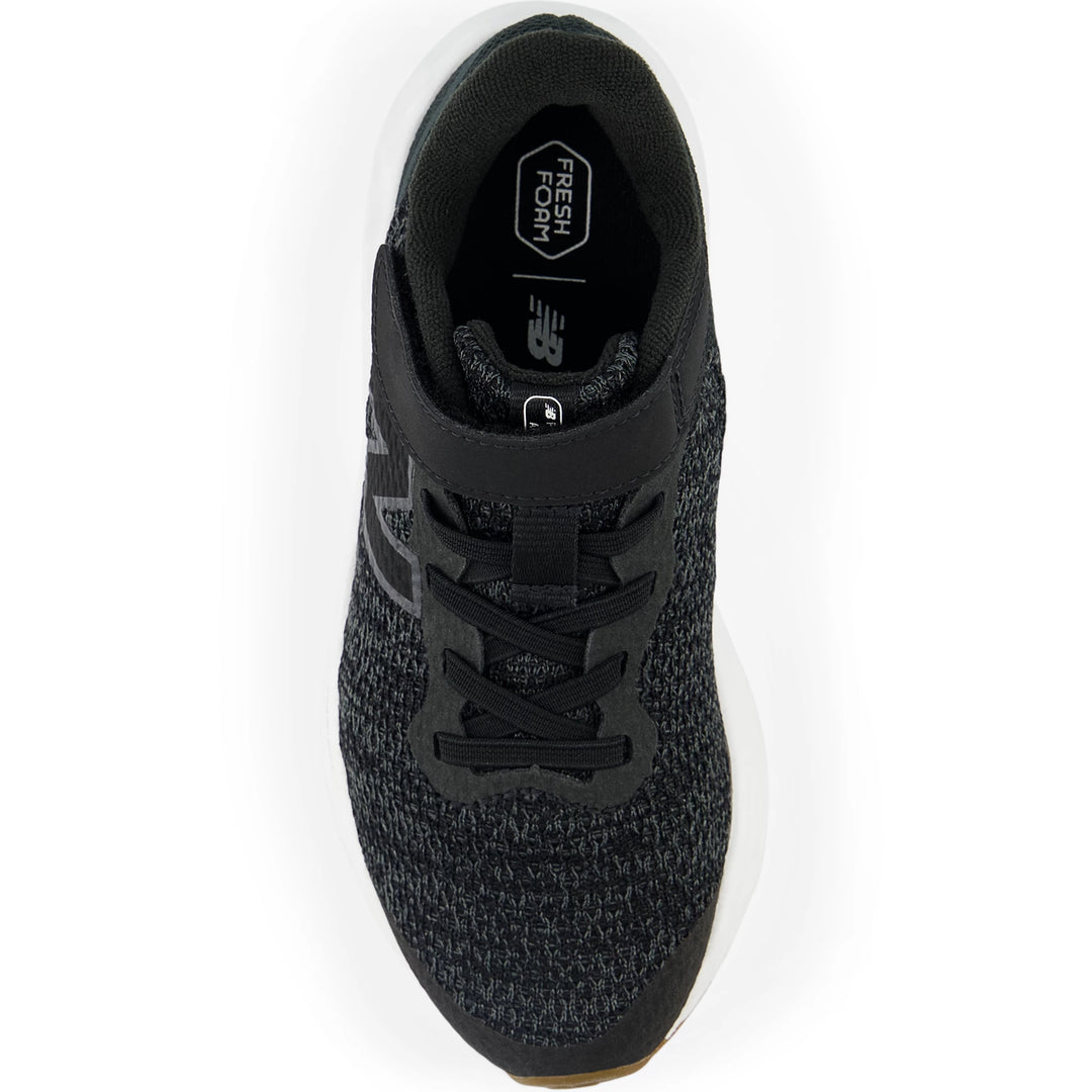 Top of New Balance Kids&