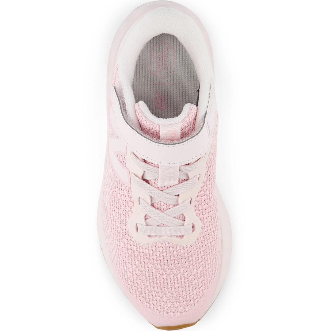 Top of New Balance Kids&