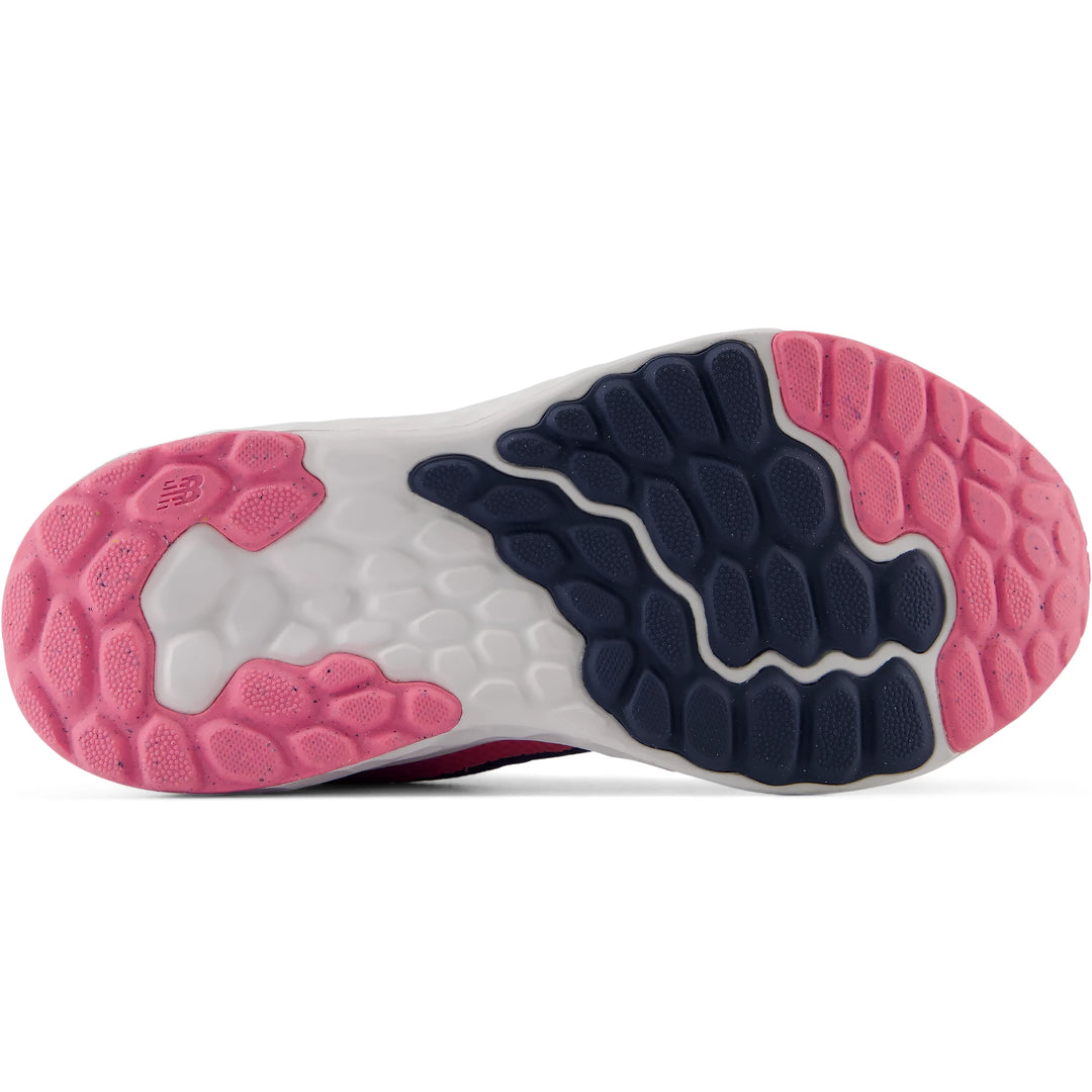 Sole of New Balance Kids&
