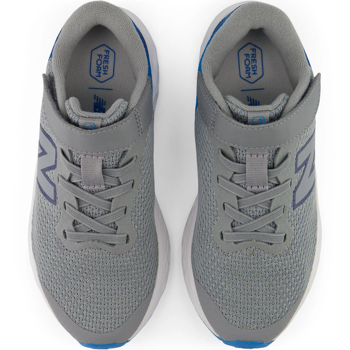 Top of New Balance Kids&