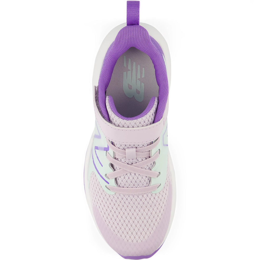 Top of New Balance Kids&