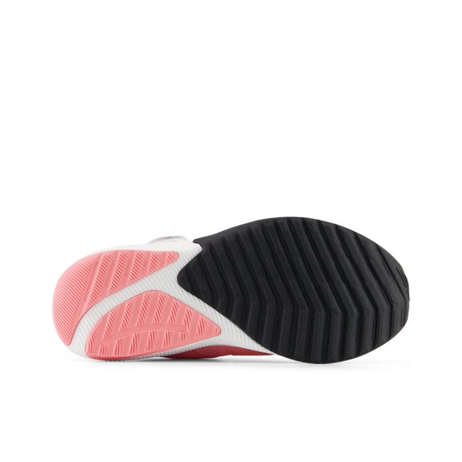 Outsole of the New Balance Reveal v4 BOA showing the rubber traction pattern