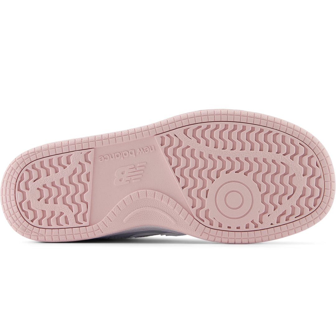 Sole of New Balance Kids&