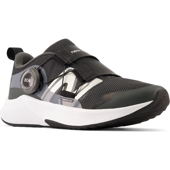 Front angle of New Balance Kids&