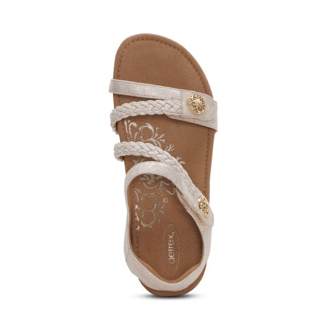 Top-down view of Aetrex Women&