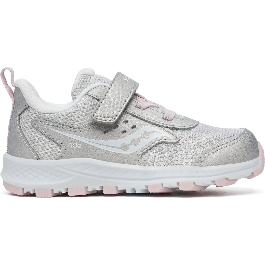 Side of Saucony Kids&