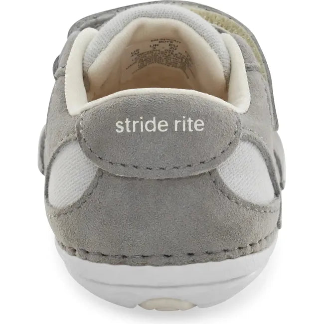 Heel of Infant Stride Rite Kids' Sprout Sneaker in Light Grey