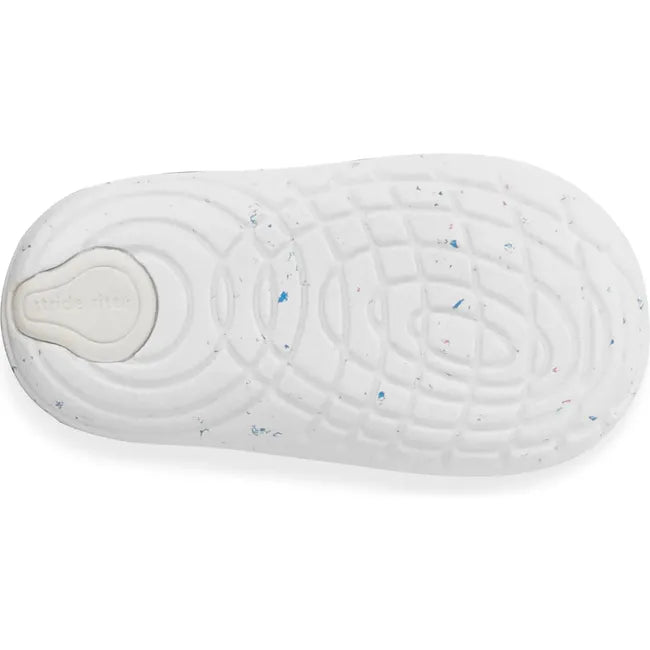 White sole of Infant Stride Rite Kids' Sprout Sneaker in Light Grey