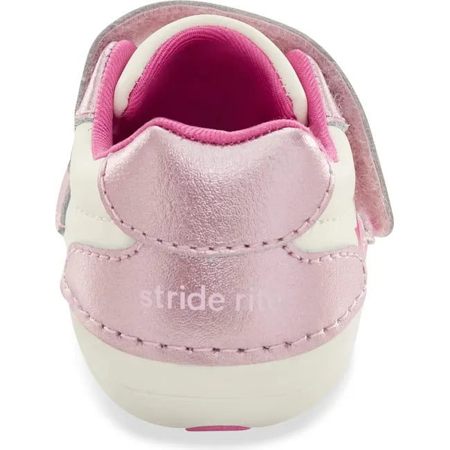 Heel of Kids Stride Rite Waverly Sneaker in pink shimmer and white