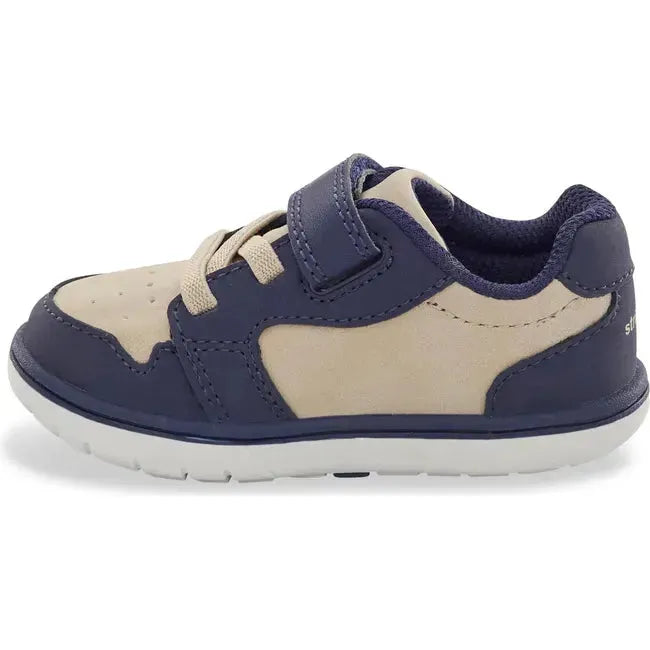 Stride Rite Kids' London Sneaker (Infant/Toddler/Little Kid)