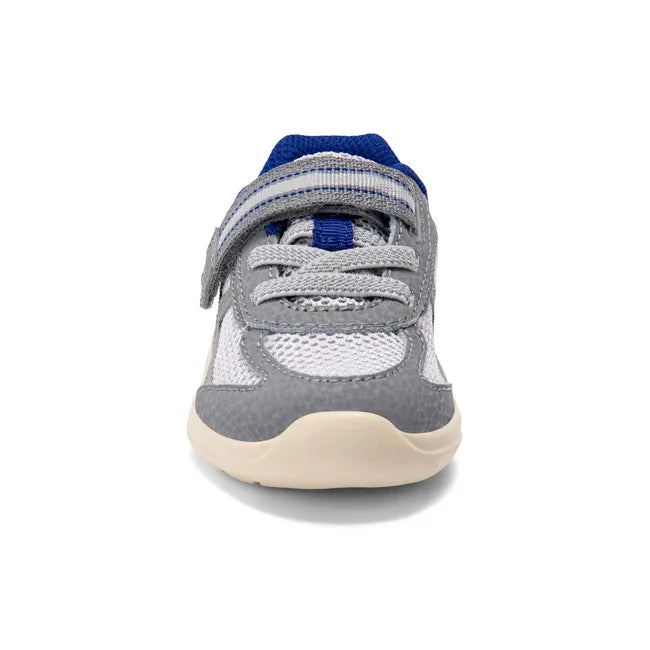 Front of Stride Rite Kids’ Ian 2.0 Sneaker in grey with velcro strap and elastic laces
