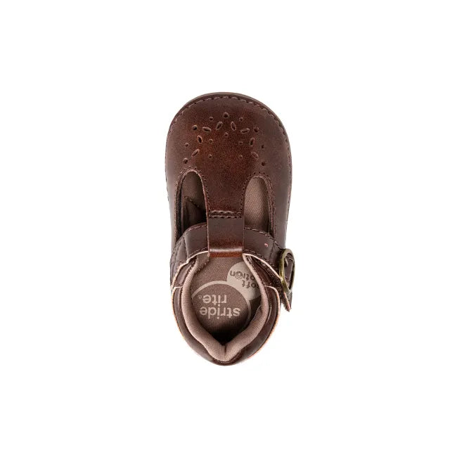 Top of of Stride Rite Soft Motion Mara Mini Mary Jane Shoe in Cedar Brown leather