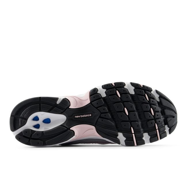 New Balance 530 sneaker outsole tread view.