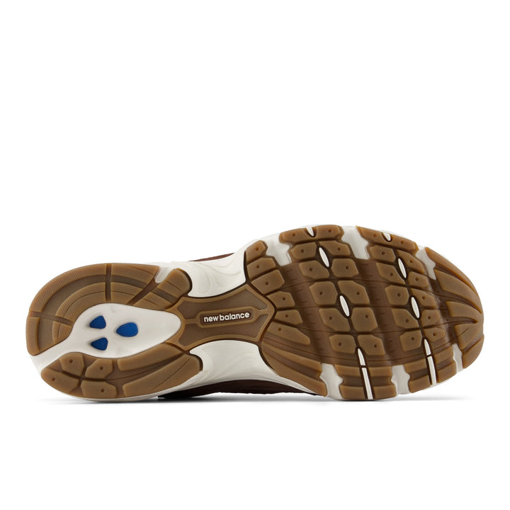 New Balance 530 Lifestyle Shoe in Pumpernickel/Sea Salt, outsole