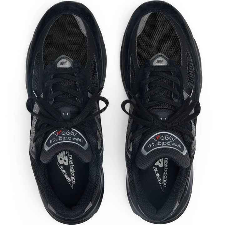 Top view of New Balance Unisex 990v6 sneakers in Black