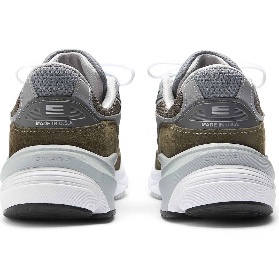 Rear view of New Balance Unisex 990v6 sneakers in Olive/Grey