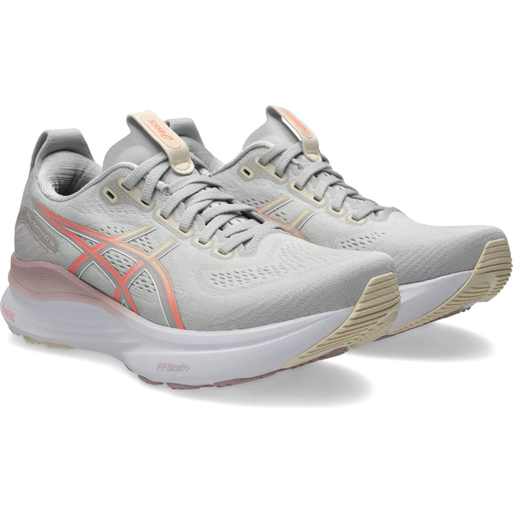 Front angle of ASICS Women&