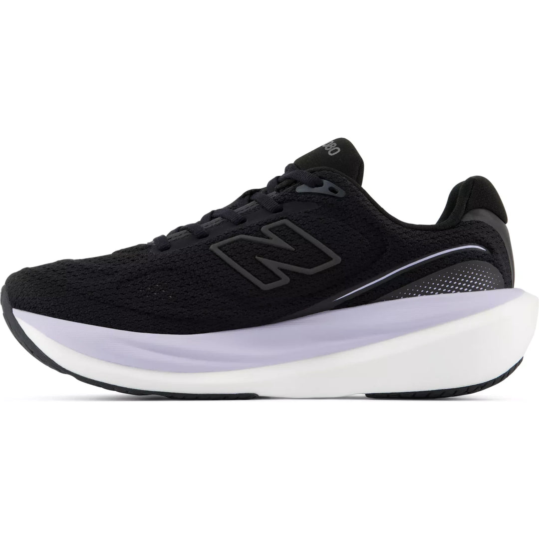 Medial profile of New Balance Women&