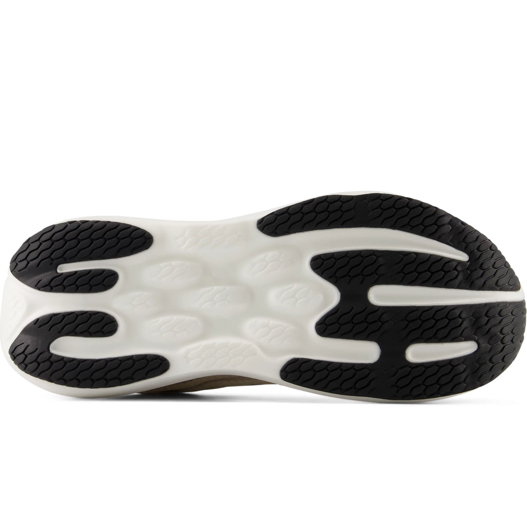 Sole of New Balance Women&