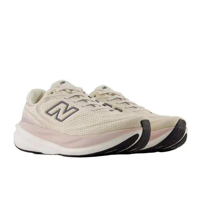 Pair of New Balance 1080 V15 women&