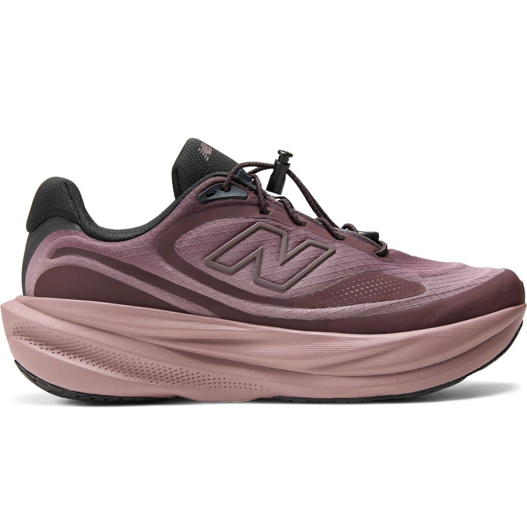 Side of New Balance Women&