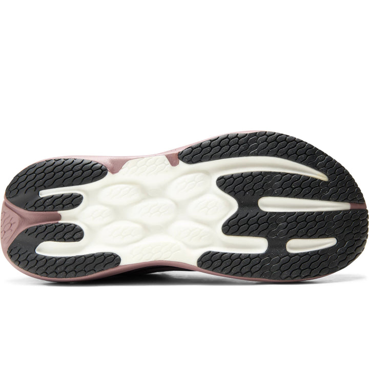 Sole of New Balance Women&