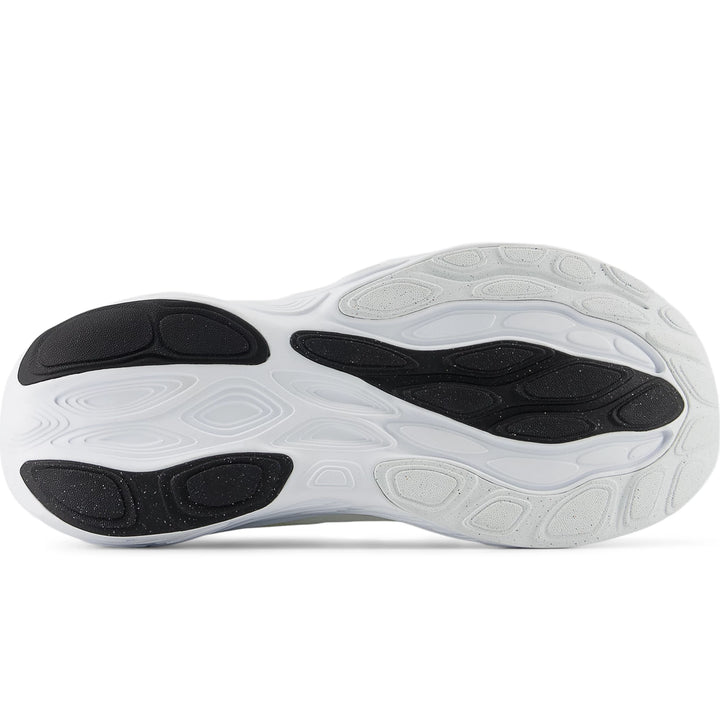 Sole of New Balance Women&