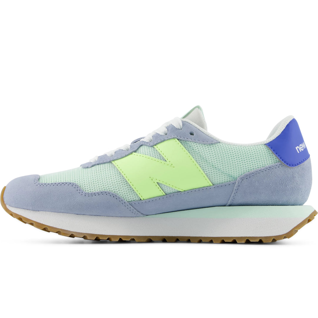 Inside of New Balance Women&