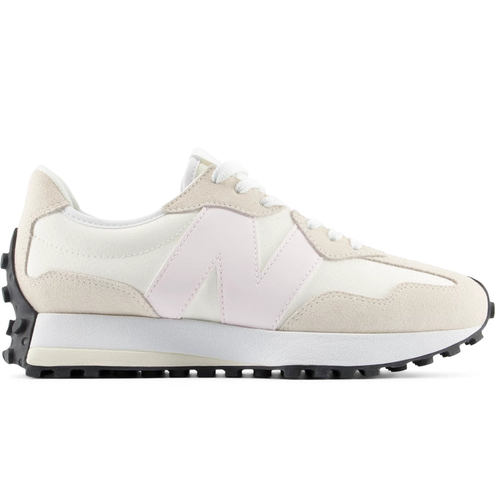 Side of New Balance Women&