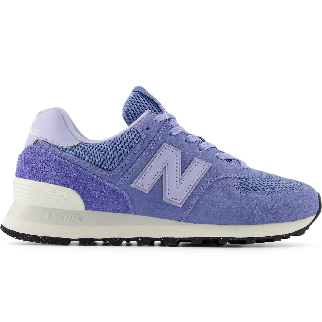 Side of New Balance Women&