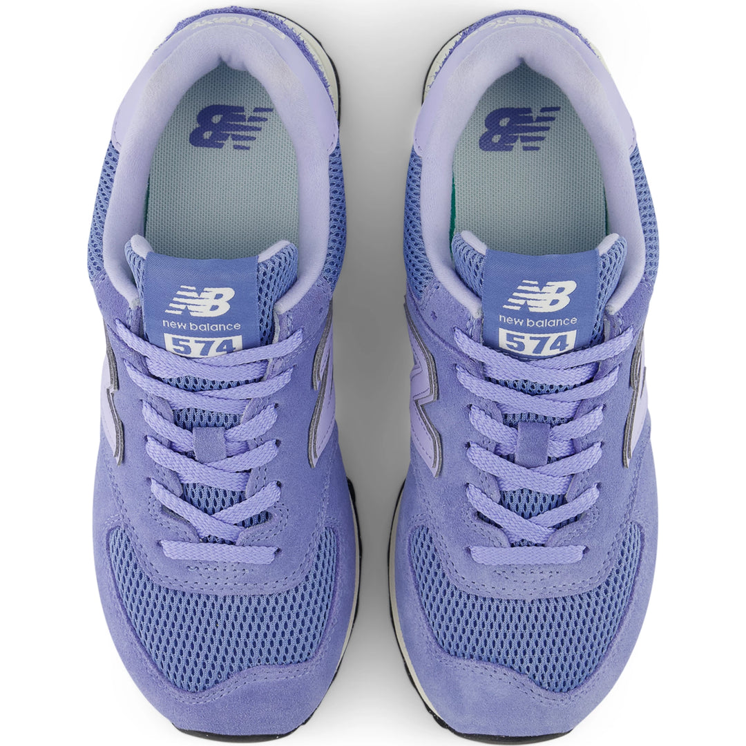 Top of New Balance Women&