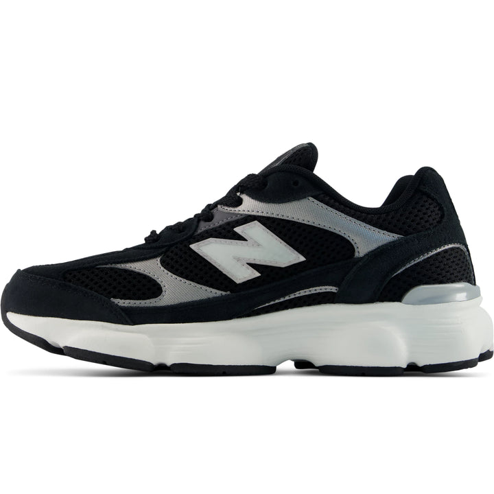 Inside of New Balance Women&