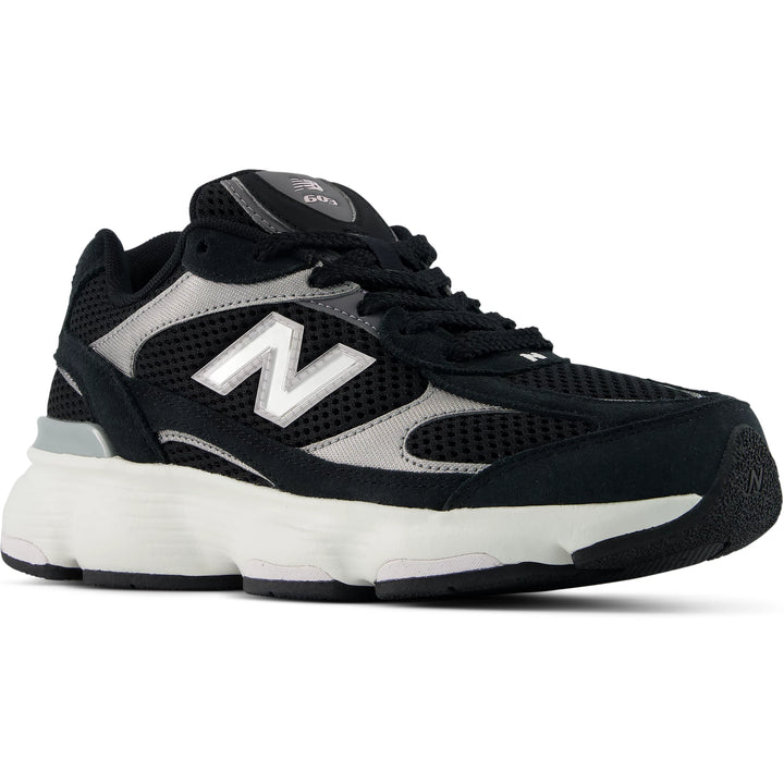 Pair of New Balance Women&