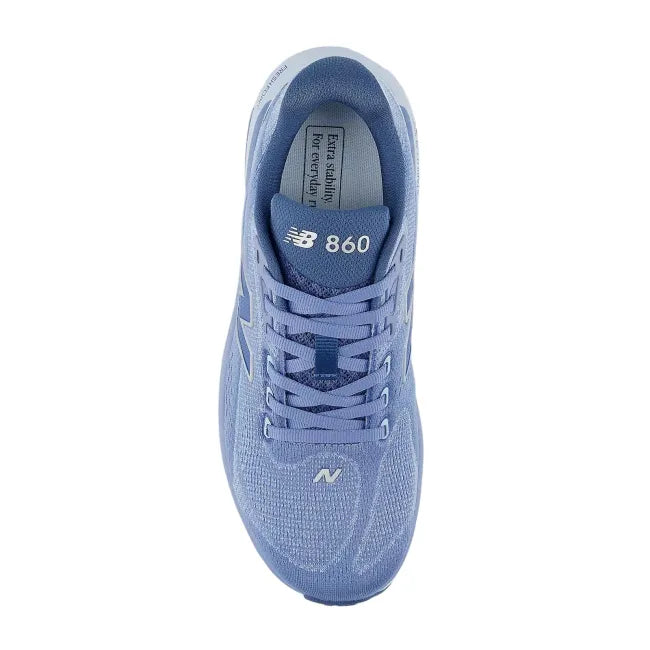 Top-down view of New Balance 860 V15 women&