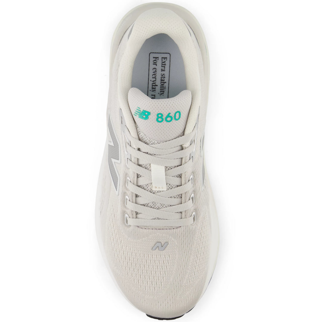 Top of New Balance Women&