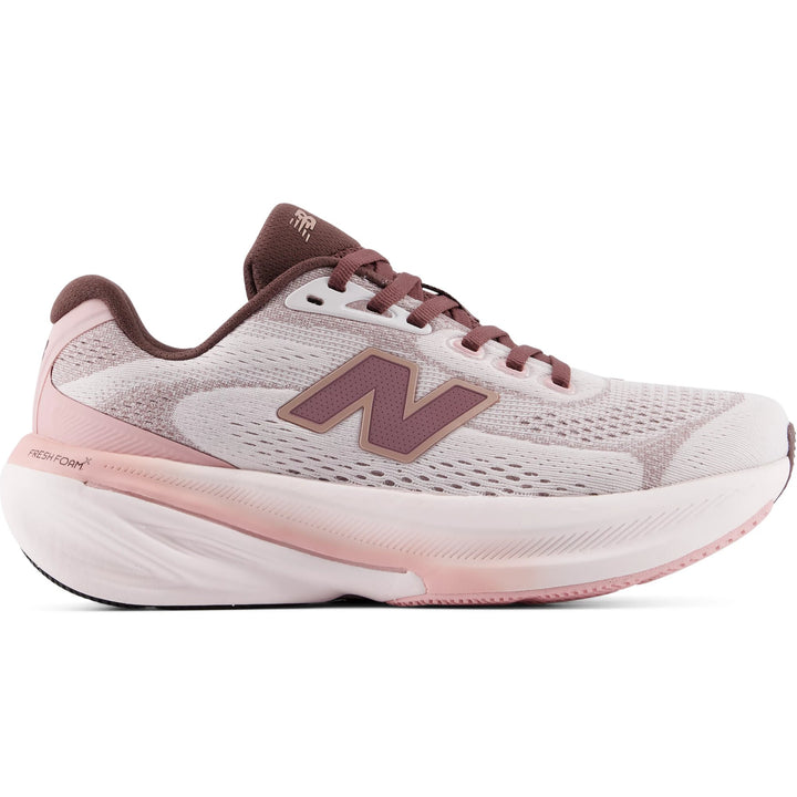 Side of New Balance Women&
