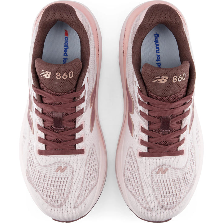 Top of New Balance Women&