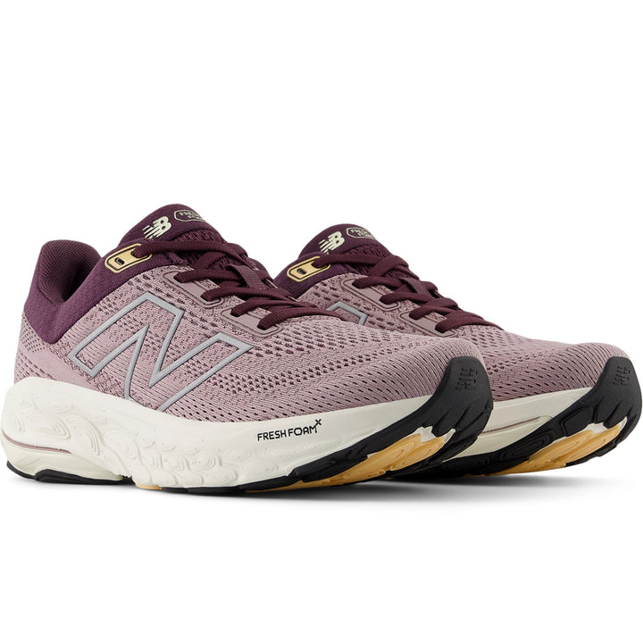 Pair of New Balance Women&