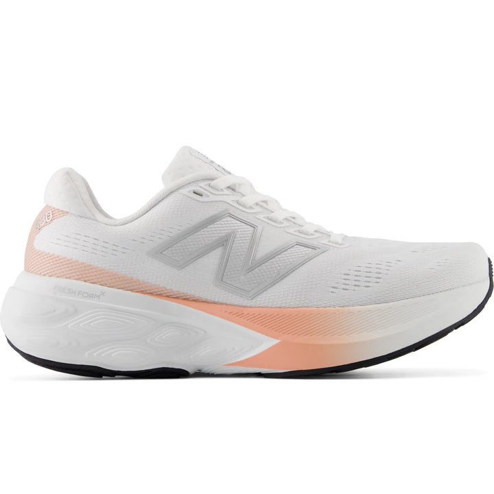 Side of New Balance Women&