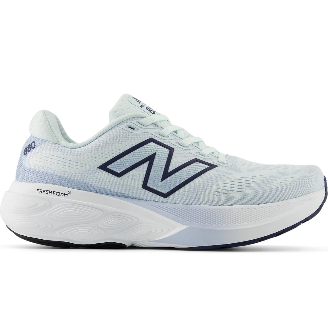 Side of New Balance Women&