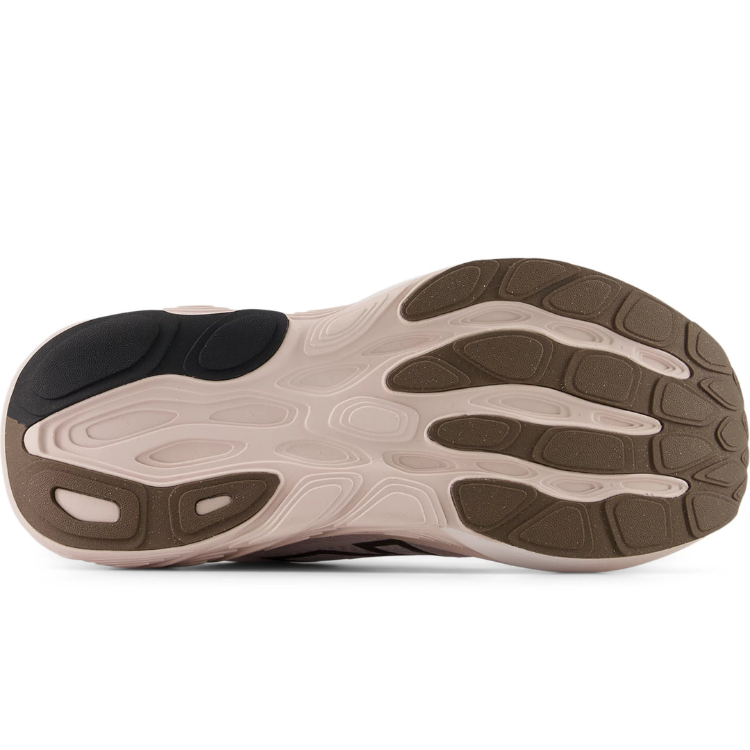 Sole of New Balance Women&