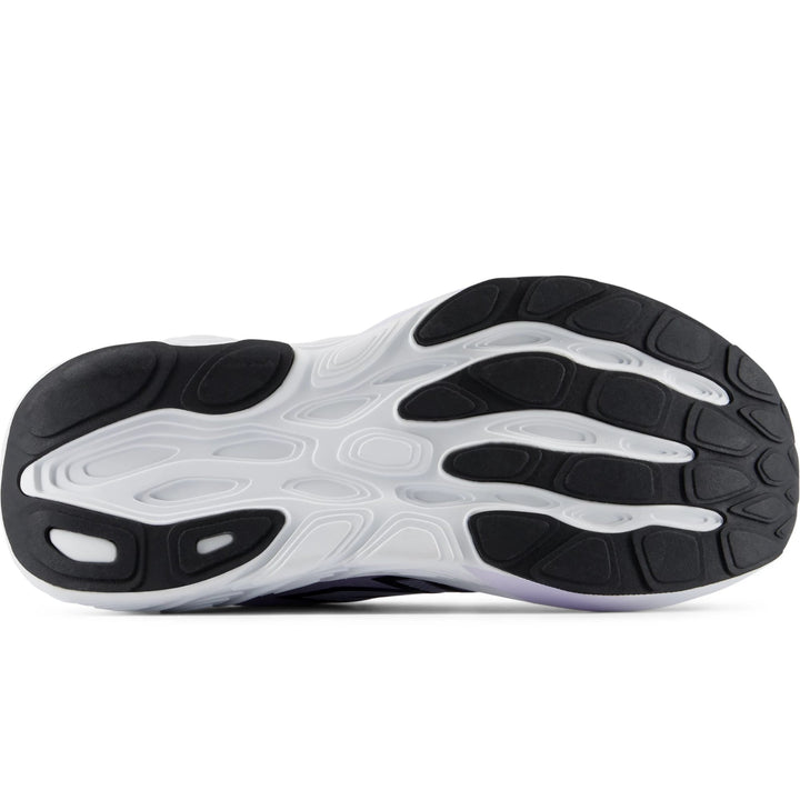 Sole of New Balance Women&