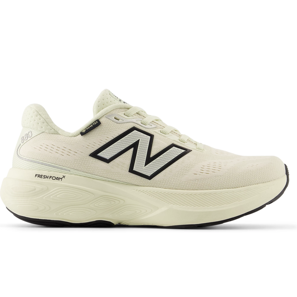 Side of New Balance Women's Fresh Foam X 880 v15 GORE-TEX Running Shoe in Permafrost/Mineral/Black
