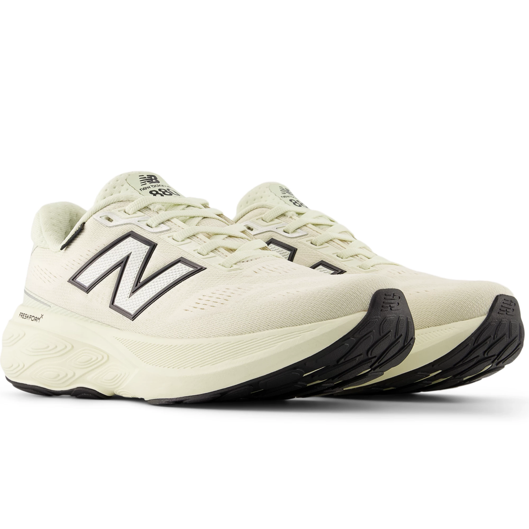 Pair of New Balance Women's Fresh Foam X 880 v15 GORE-TEX Running Shoes in Permafrost/Mineral/Black