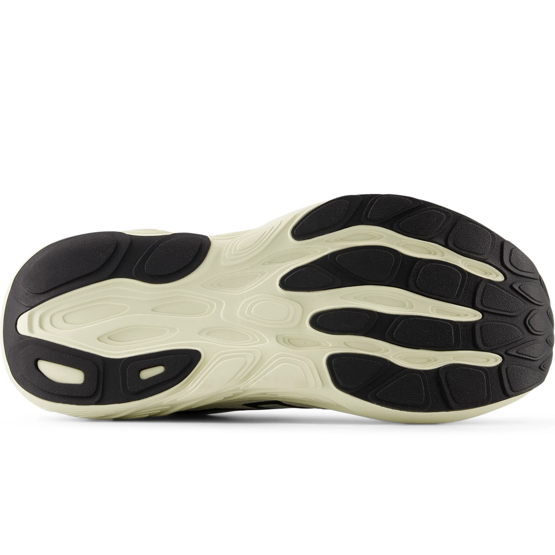 Sole of New Balance Women&