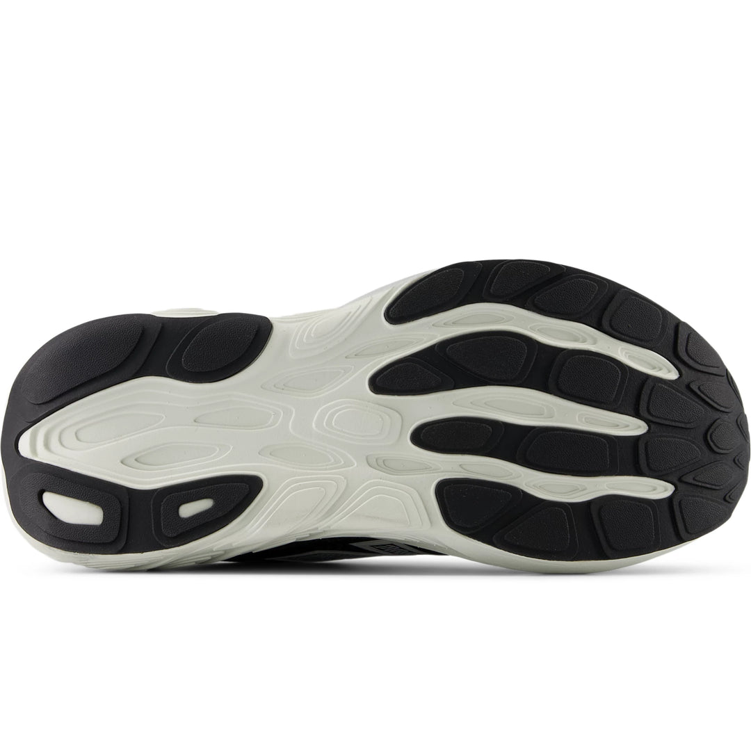 Sole of New Balance Women&