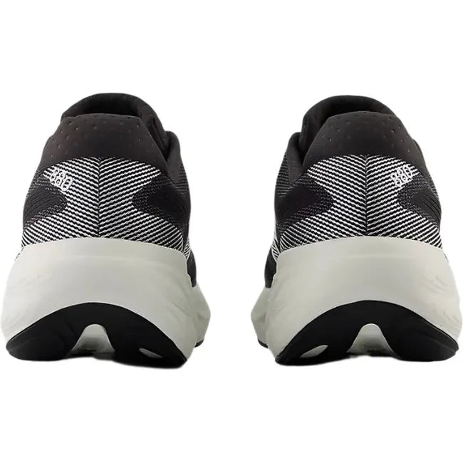 Heels of New Balance Women's Fresh Foam X 880 V15 Running Shoes in black