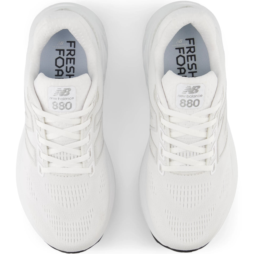 Top of New Balance Women&