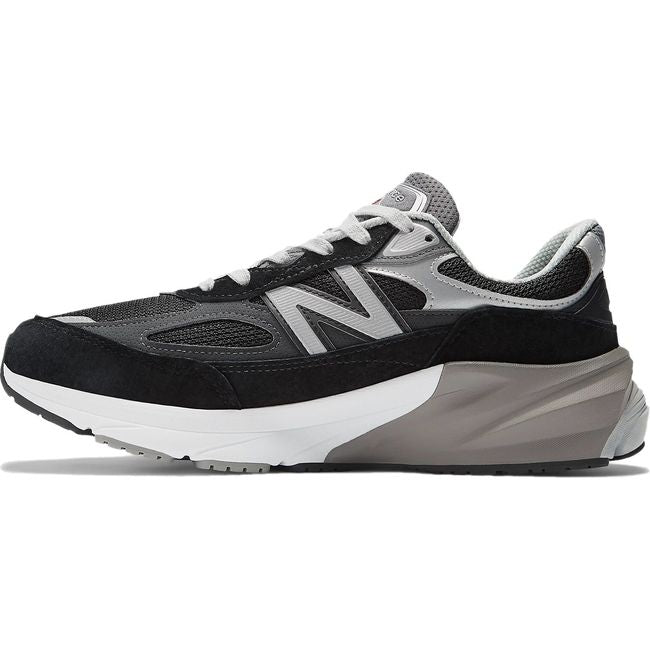 New Balance Women's 990 V6 Lifestyle Shoe Black/White W990BK6