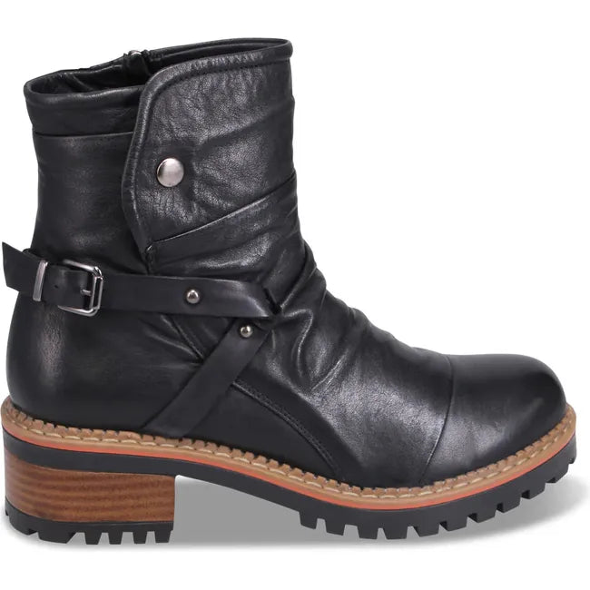 Lateral side of Women's Biza Wanda Boot in black leather with tan midsole and block heel